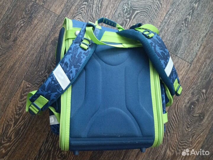 Рюкзак с ортопедической спинкой