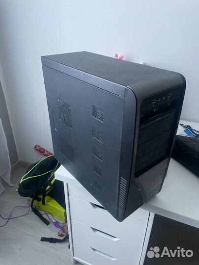 Компьютер системный блок