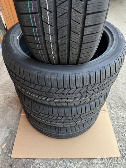 Continental ContiCrossContact Winter 275/40 R22 108V