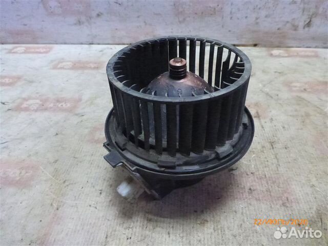 Мотор печки Volkswagen Golf MK2 1990