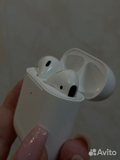 Airpods 2