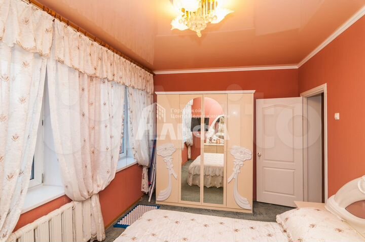 Дом 226 м² на участке 10 сот.