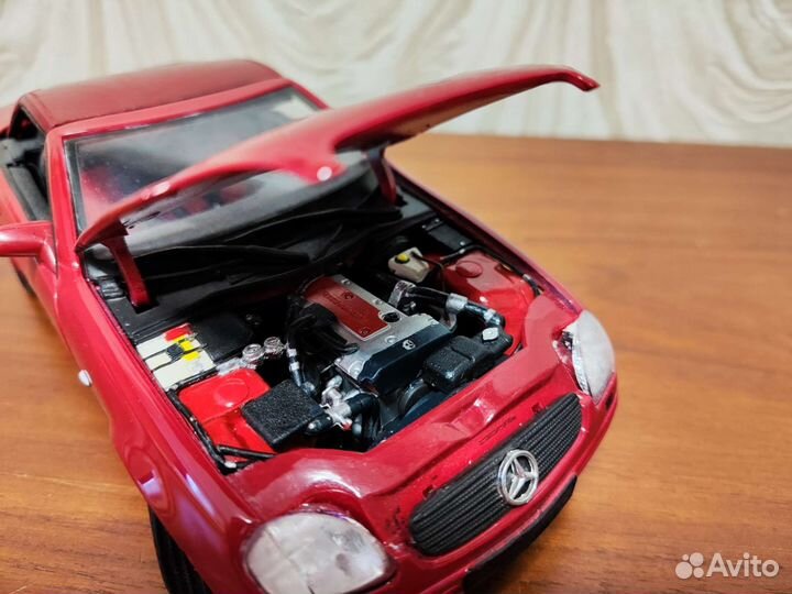 Mercedes clk 1:18 maisto