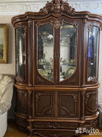 Горка в гостиную бу