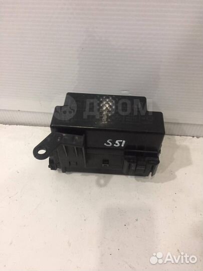 Корпус блока предохранителей на Infiniti Fx/Qx70