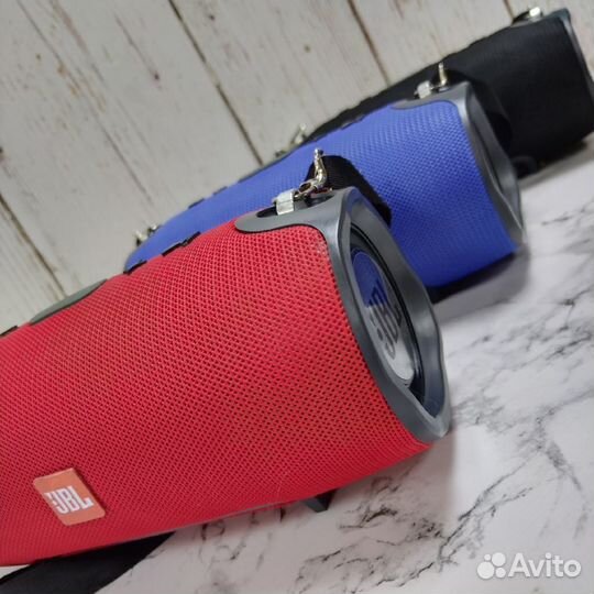 Беспроводная портативная музыкальная колонка xtrem