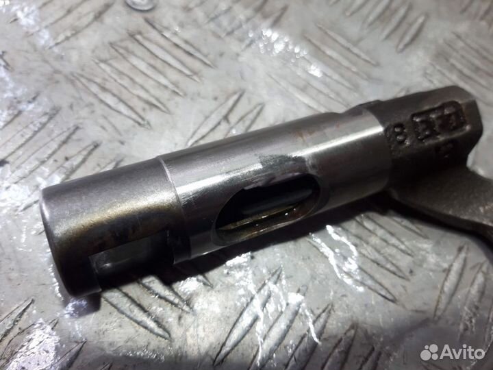 Вилка выбора 5 передачи МКПП 1.4L F14D3 Lacetti