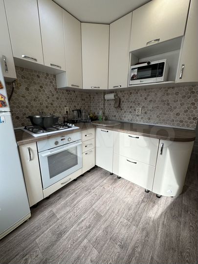 2-к. квартира, 43,3 м², 4/4 эт.