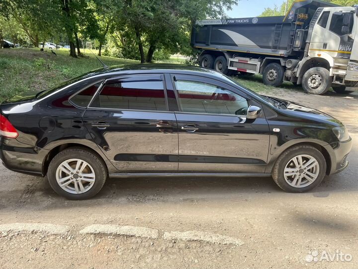 Volkswagen Polo 1.6 AT, 2012, 165 000 км