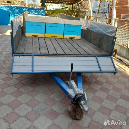 Прицеп легковой для пчел