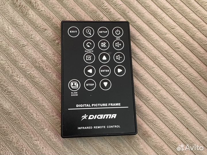 Цифровая фоторамка цветная Digma в идеальном состо