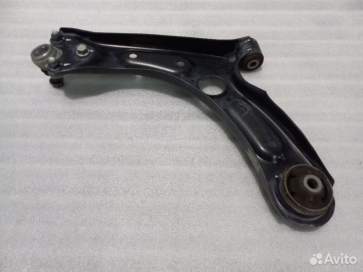 Рычаг передний правый Kia Cerato 4 BD (2018 - нв)