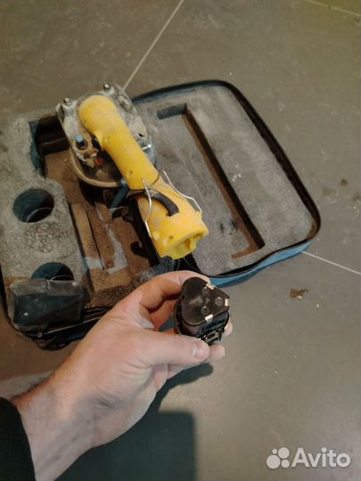 Виброприсоска для укладки плитки