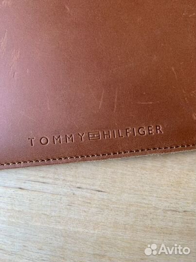 Чехол для планшета Tommy Hilfiger натуральная кожа