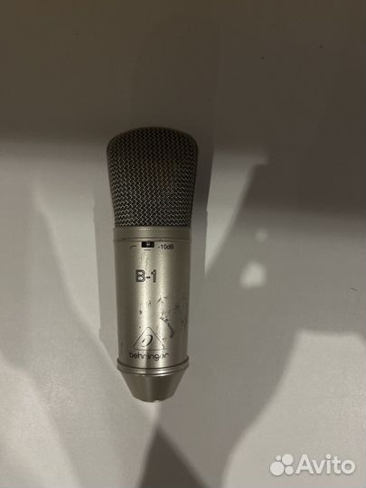 Студийный микрофон behringer B-1