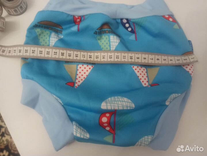 Новые трусики и шапочка для бассейна
