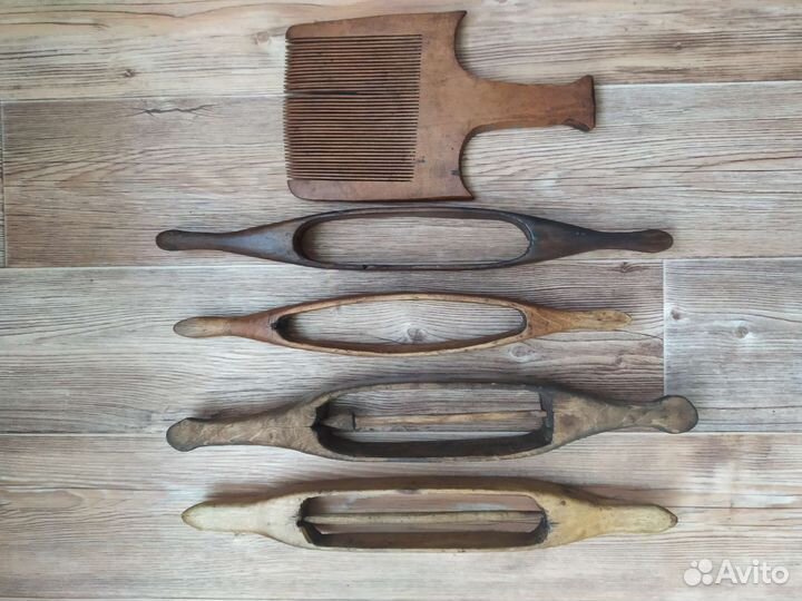 Обновление Старинный гребень,чесало.Челноки