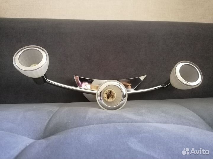 Светильник-спот настенный