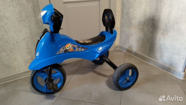 Велосипед трёхколёсный Sundays