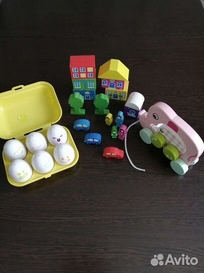 Развивающие игрушки