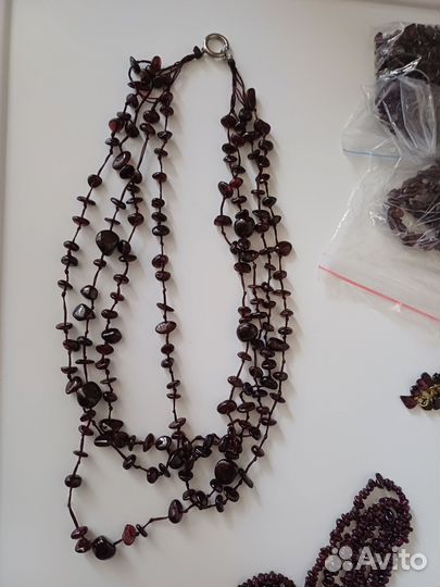 Бусы из натурального граната