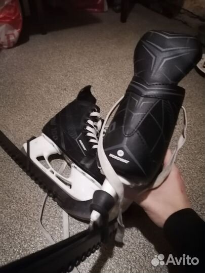 Коньки хоккейные 34 размер