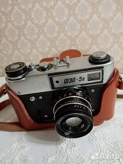 Фотоаппараты Зенит - ет. Фет-5 и Вилия-авто