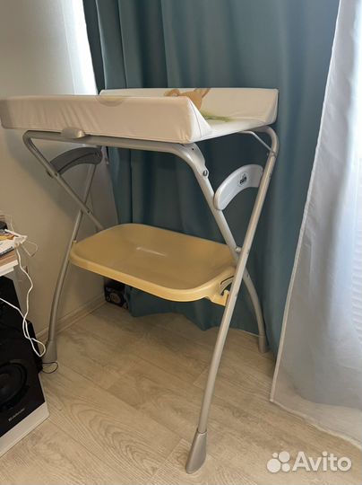 Пеленальный столик с ванночкой cam