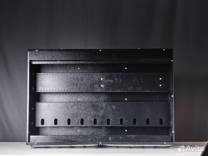 Корпус для майнинга на 8 больших видеокарт