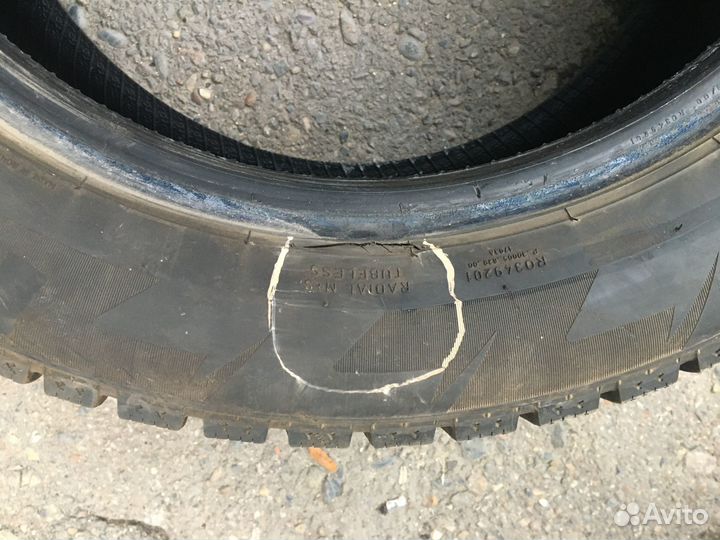 Pirelli P Zero 2.25/55 R17
