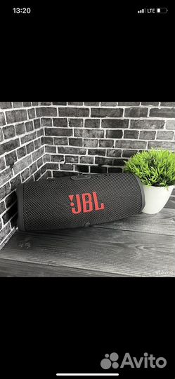 Колонка джбл чардж 5