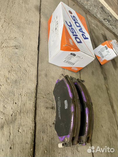 Коплект томозных колодок infiniti fx35/45 S50