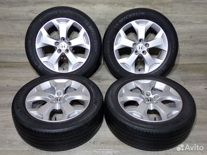 Комплект оригинальных колес R18 Honda Crosstour