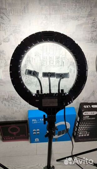 Кольцевая лампа 36 см