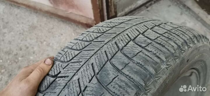 Michelin X-Ice 205/55 R16