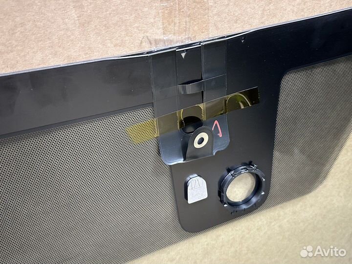 Стекло лобовое nissan X-trail (T32)