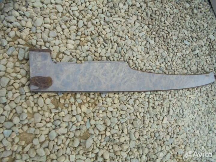 Накладка декоративная Nissan Laurel HC35 RB20DE