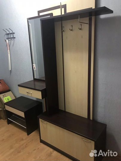 Шкаф для коридора