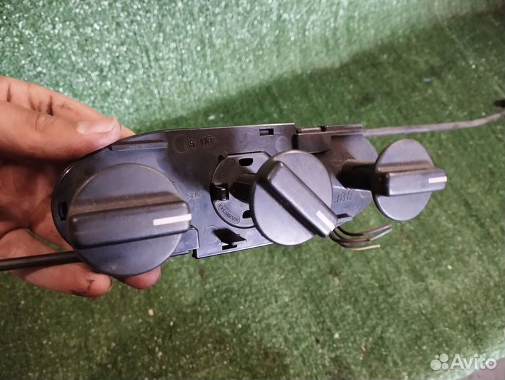 Блок управления отопителем Ford Escort V