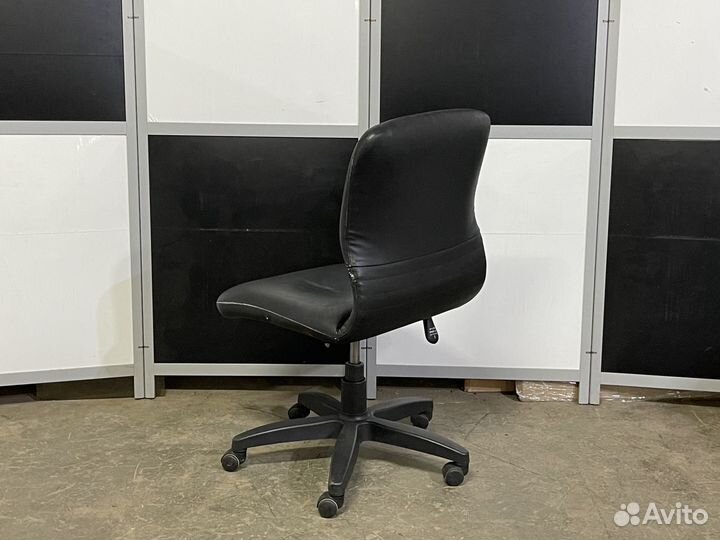 Компьютерное кресло, б/у