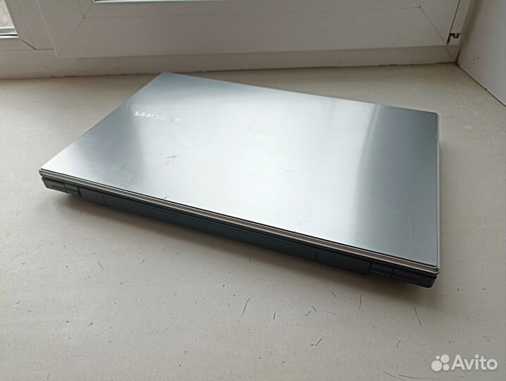 Ноутбук игровой i5/10Gb/SSD