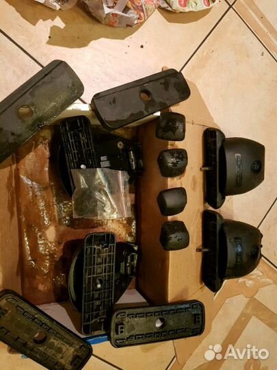 Крепления для рейлингов на маздасх7