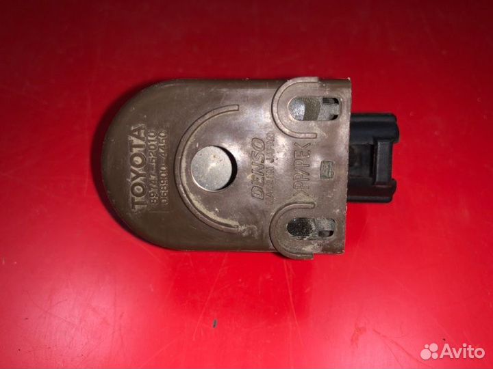 Зуммер центрального замка Toyota Rav4