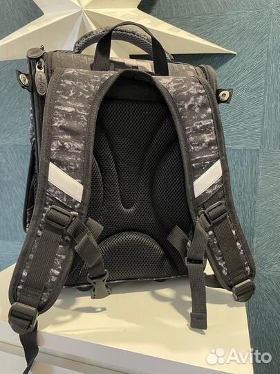 Ранец школьный для мальчика новый