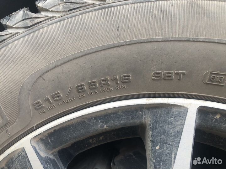 R16 Sava Eskimo Stud 215/65, PCD 5x98 DIA 10