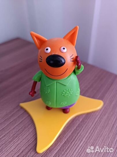 Фигурка игрушка