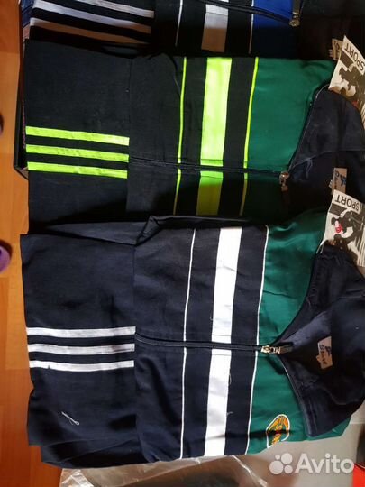 Спортивный костюм детский новый