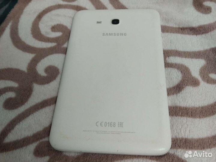 На запчасти. Samsung galaxy tab 3 7.0 Lite