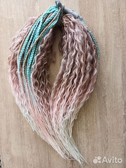 Де косы, кудри, де косы со свободным концом