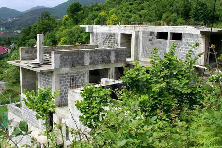 Дом 590 м² на участке 6 сот.